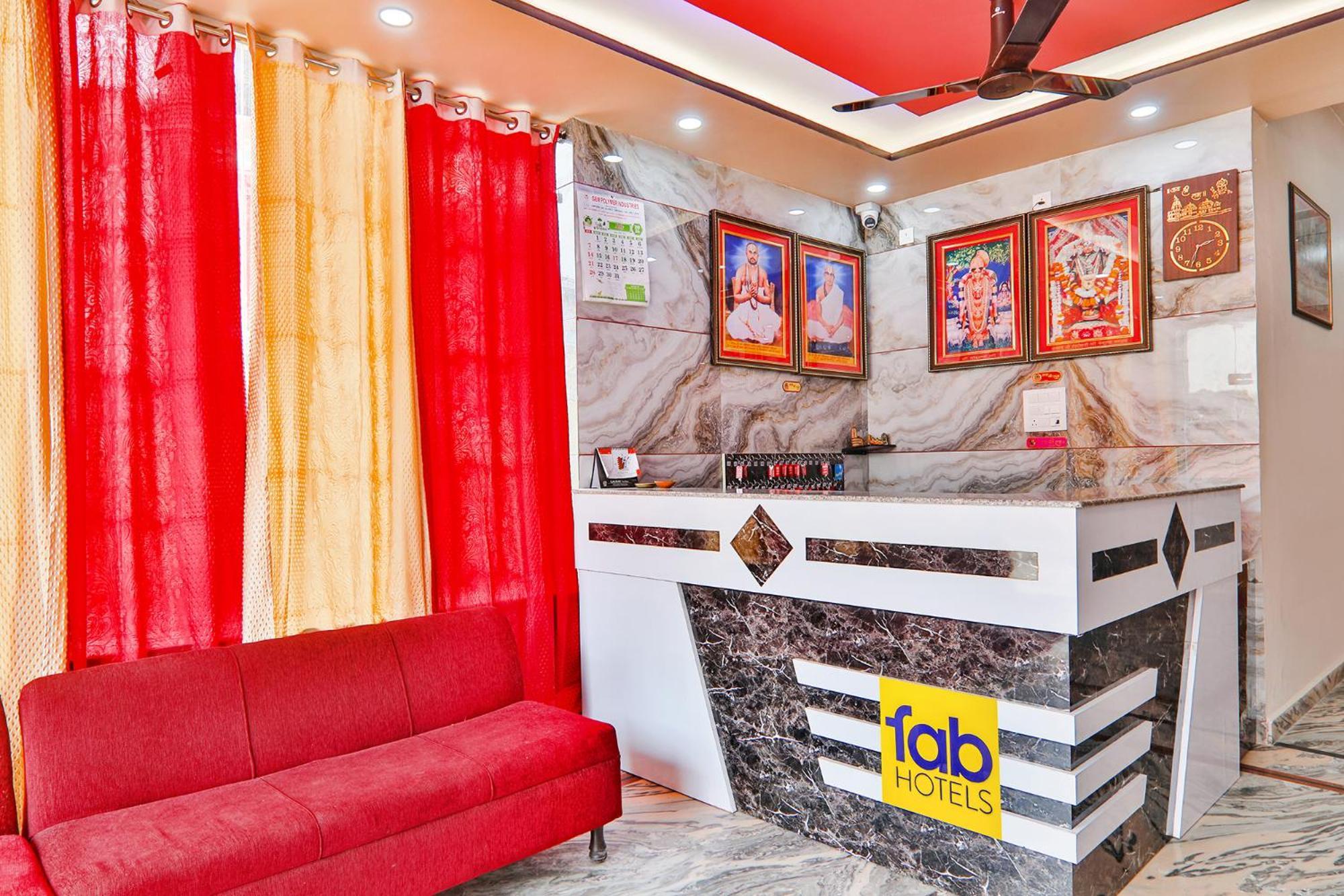 Fabhotel Shree Venkatesh Nileyam Ayodhya Bagian luar foto