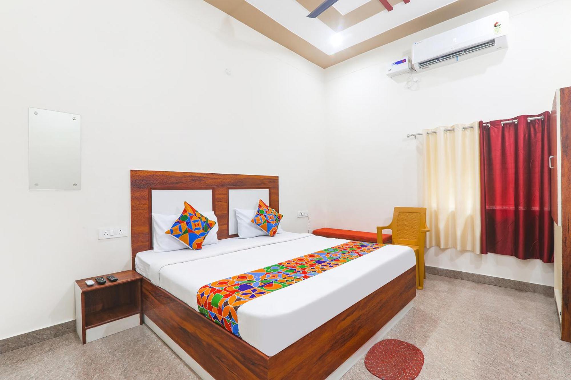Fabhotel Shree Venkatesh Nileyam Ayodhya Bagian luar foto